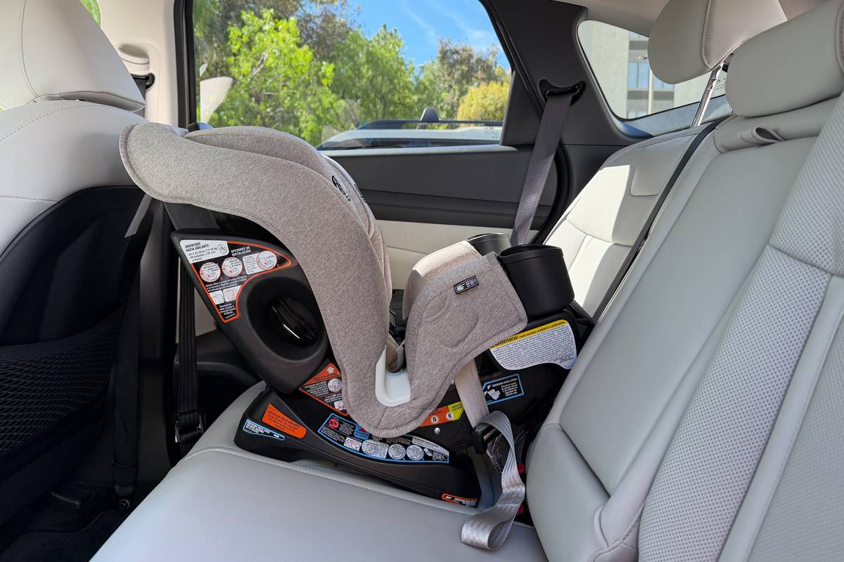 hyundai tucson hybrid 2026 interior csc 01 jpg