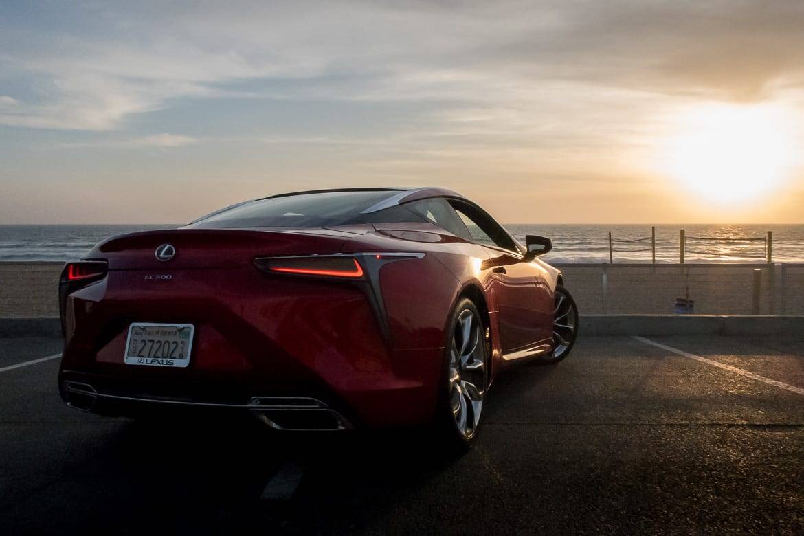 Lexus lc500 черный матовый