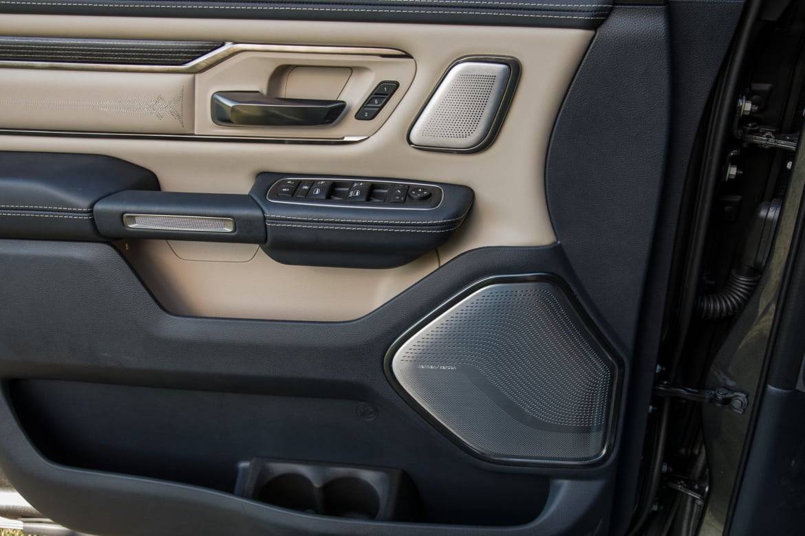 img 1283639563 1544736126462 jpg