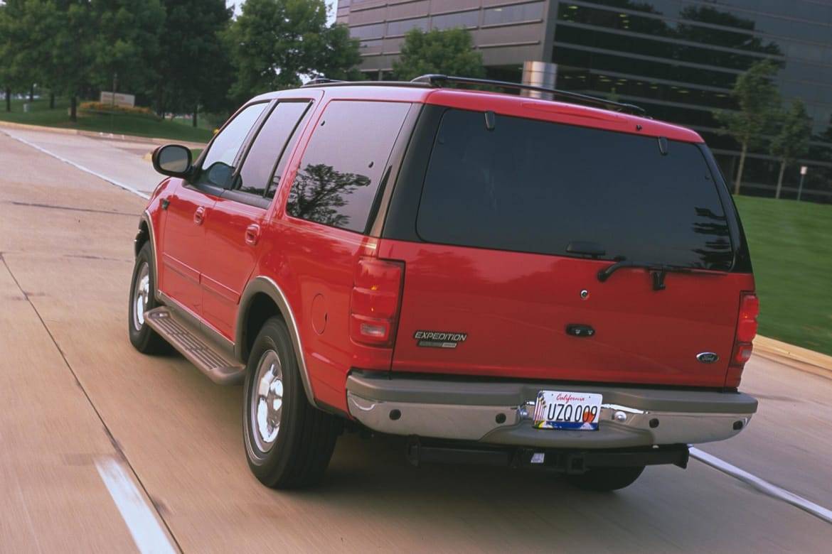 01_Ford_Expedition.jpg