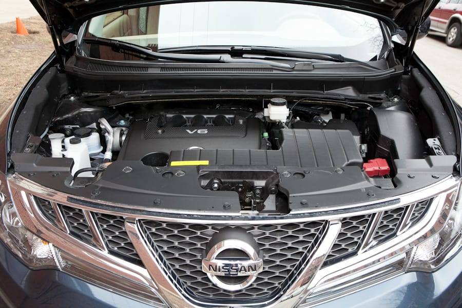 Nissan Murano Tokunbo Engine/ Quest Engine/ Gear Box in Mushin