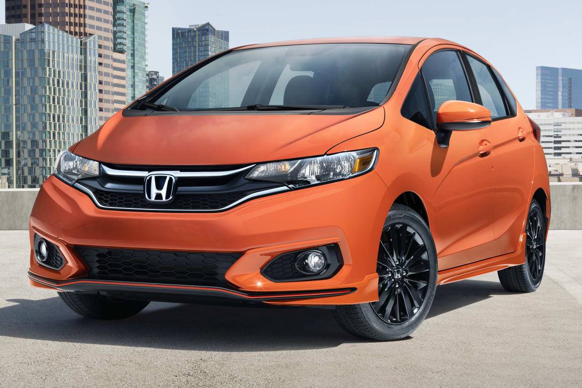 17 Honda Fit Specs Price Mpg Reviews Cars Com