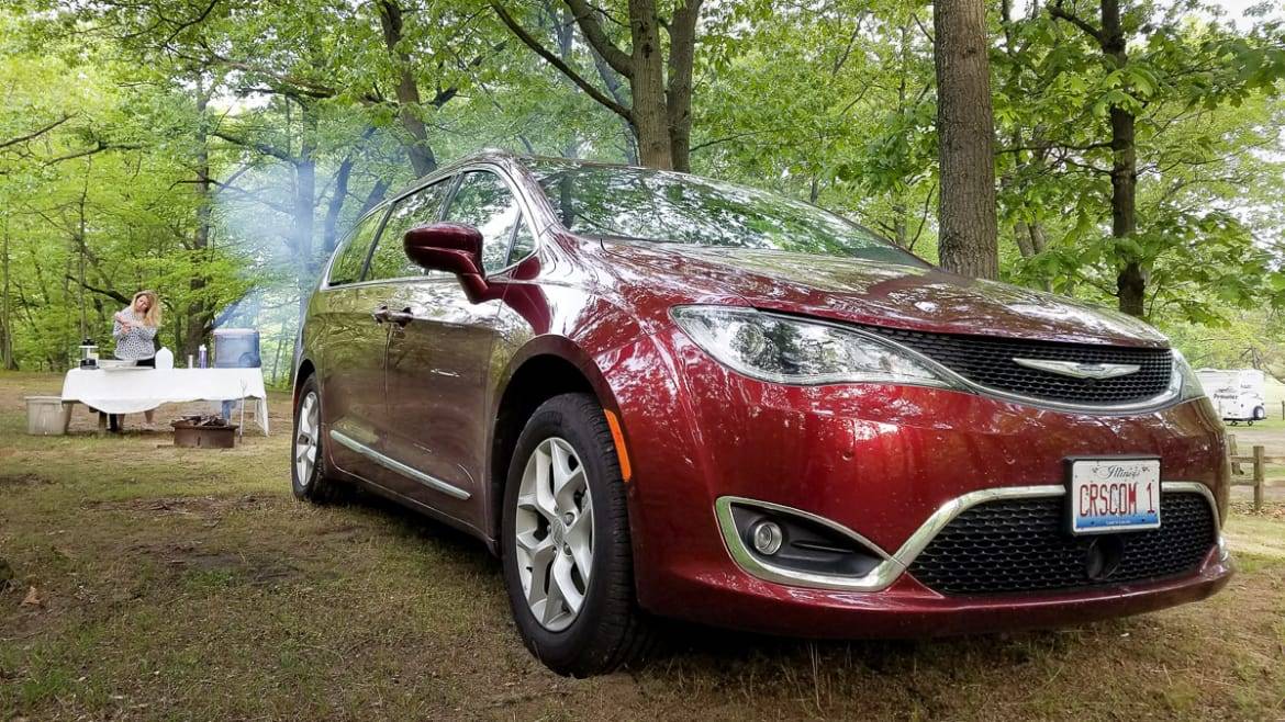 2017 Chrysler Pacifica I Lived in a Van Down by the River