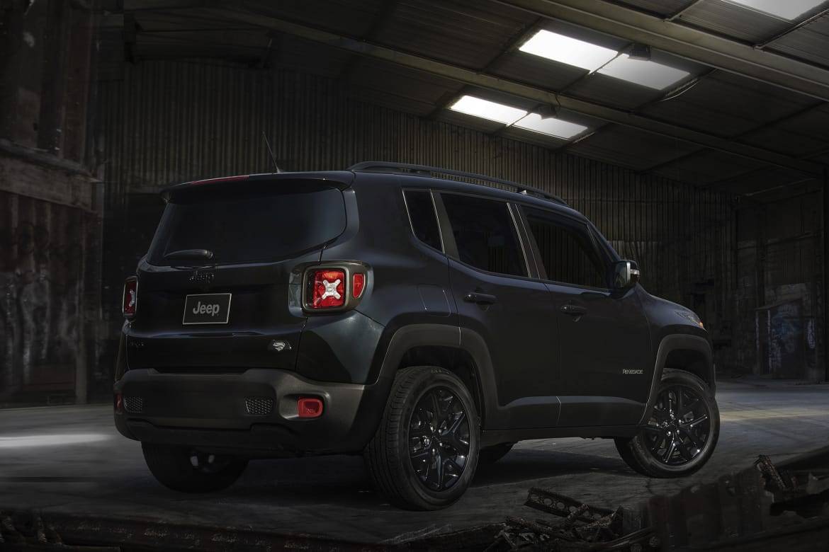 2016 Jeep Renegade "Dawn of Justice" Edition | Manufacturer image