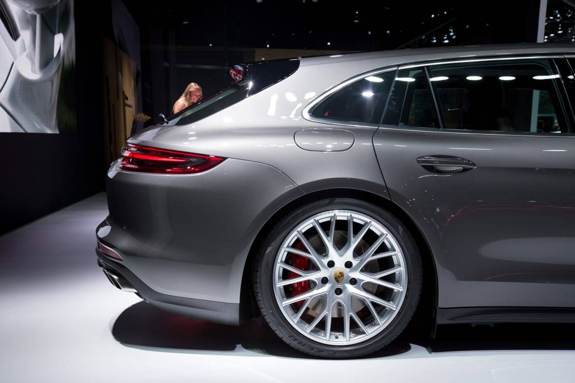 img 1813530766 1492031670837 jpg