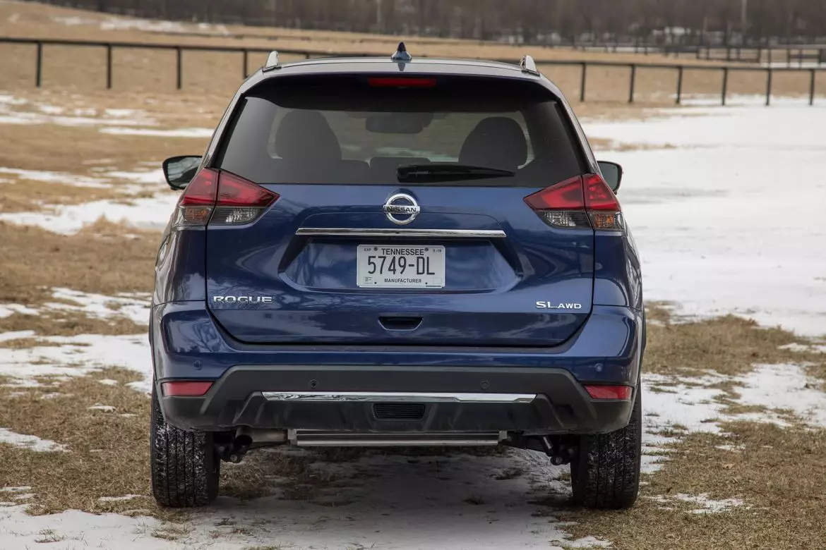 back of nissan rogue