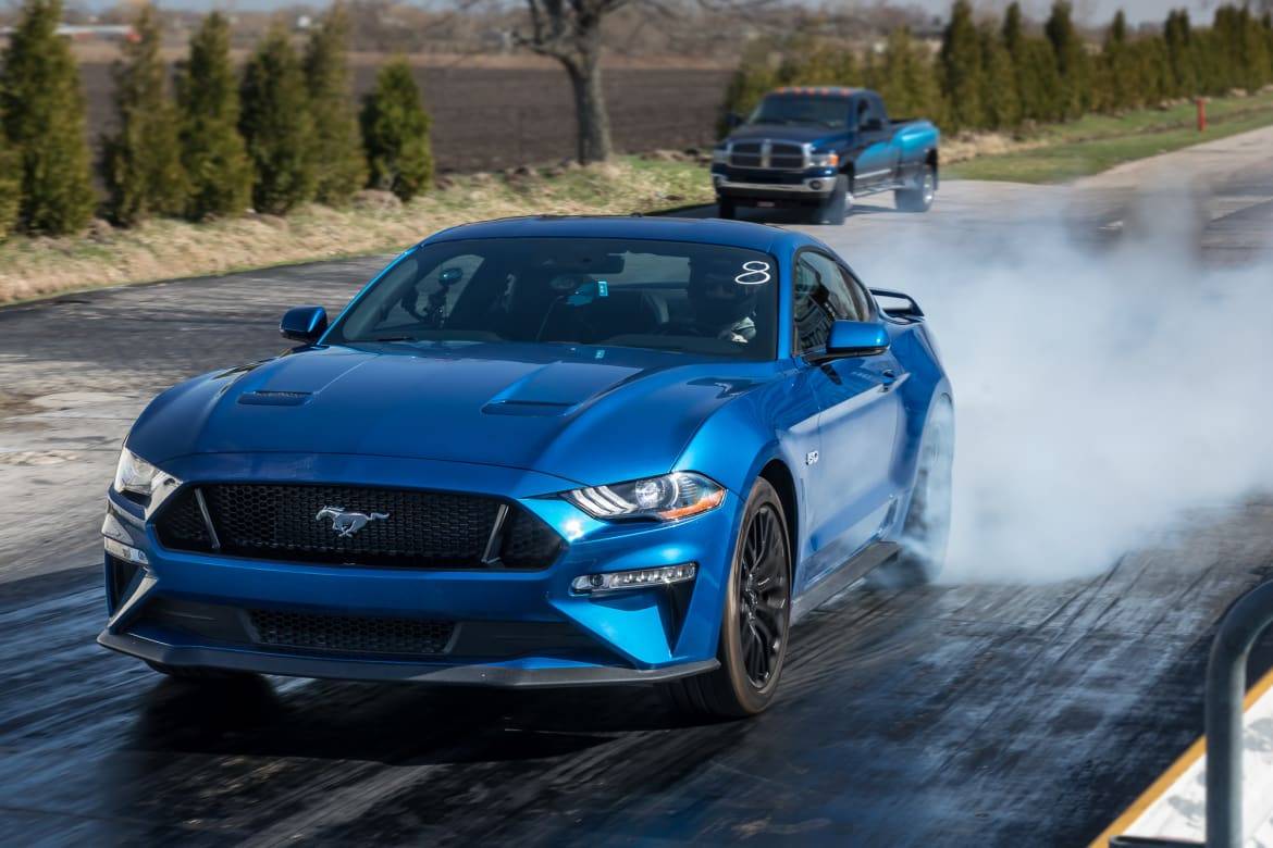 Can The 18 Ford Mustang Gt Really Do A Sub 4 Second Zero To 60 News Cars Com