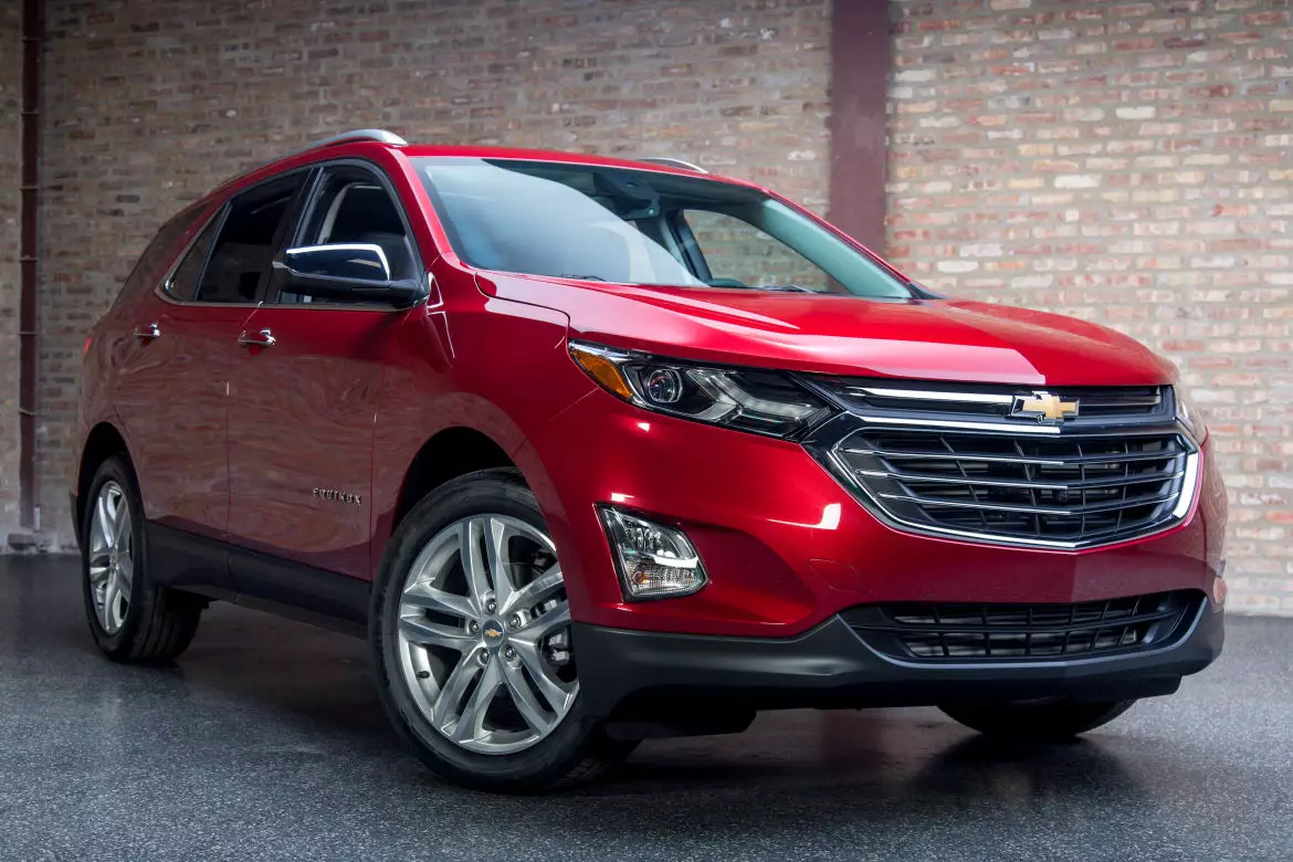 2018 Chevrolet Equinox Preview | Cars.com