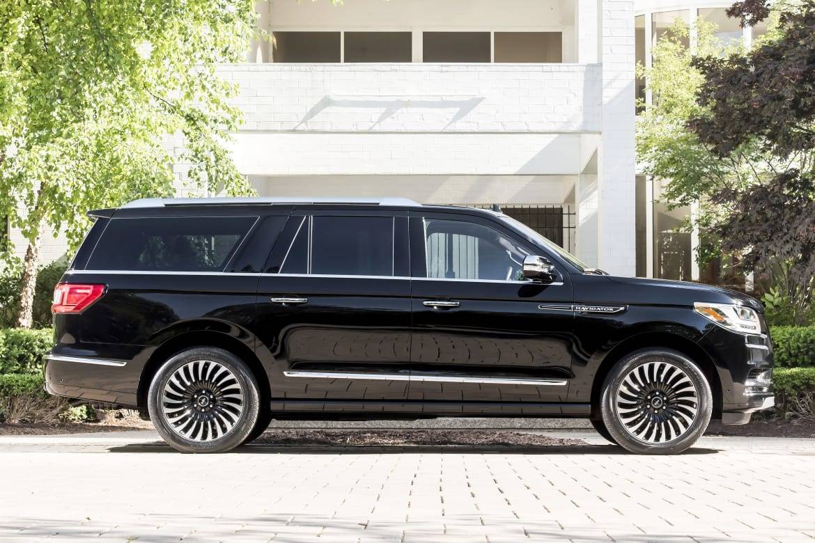 Lincoln navigator long