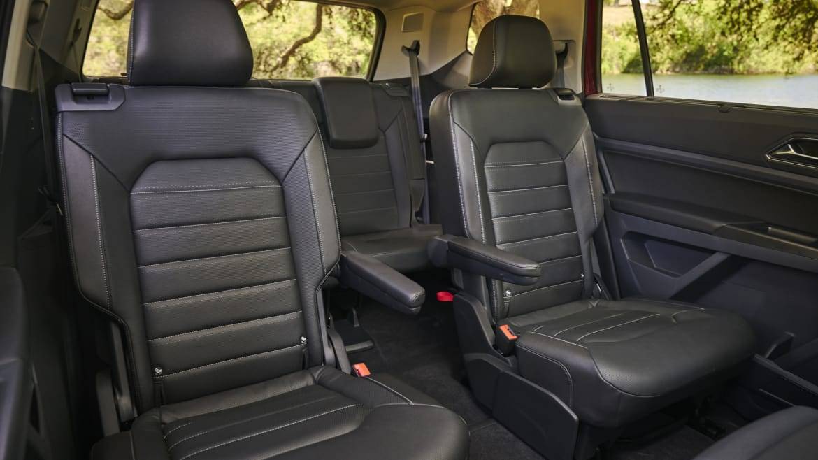 Three Row Suvs Offer Captain S Chairs, Cars With Captain Seats