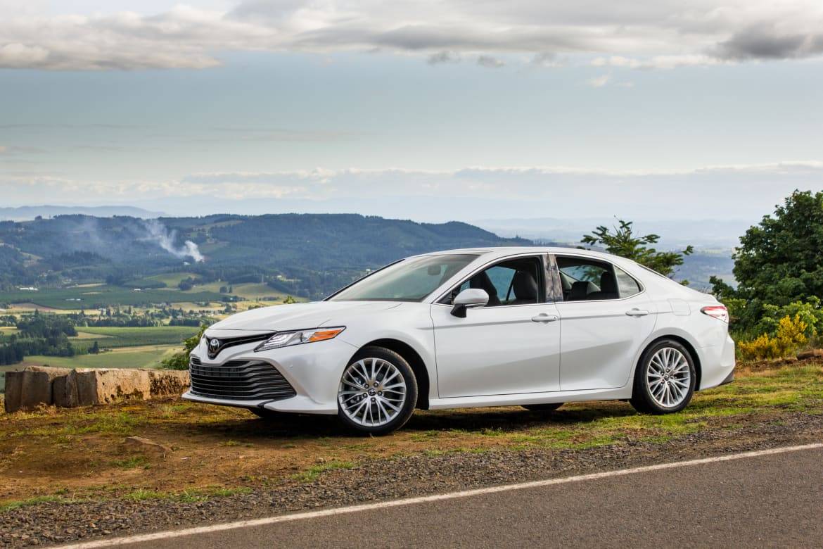 2018 Toyota Camry Review: Exterior Photo Gallery | Cars.com