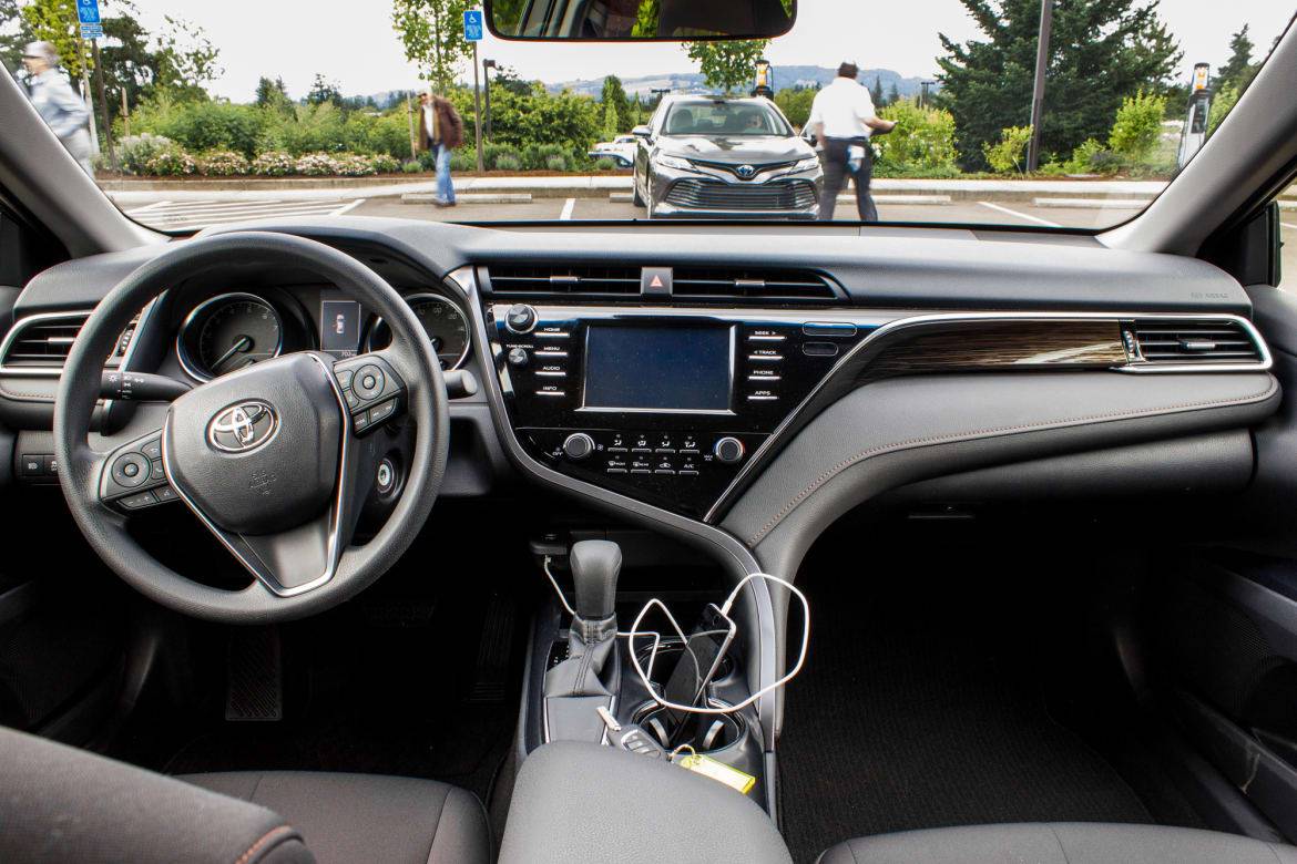 2018 Toyota Camry Review: Interior Photo Gallery | Cars.com