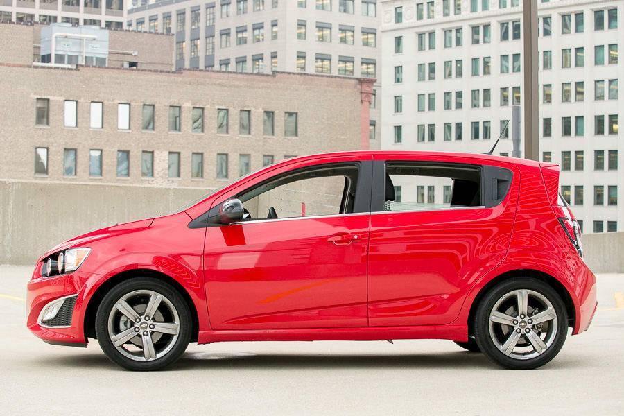 2014 Chevrolet Sonic - News, reviews, picture galleries and videos - The  Car Guide