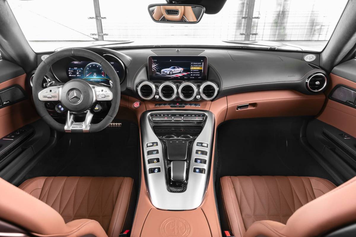2020 Mercedes-AMG GT C | Manufacturer images