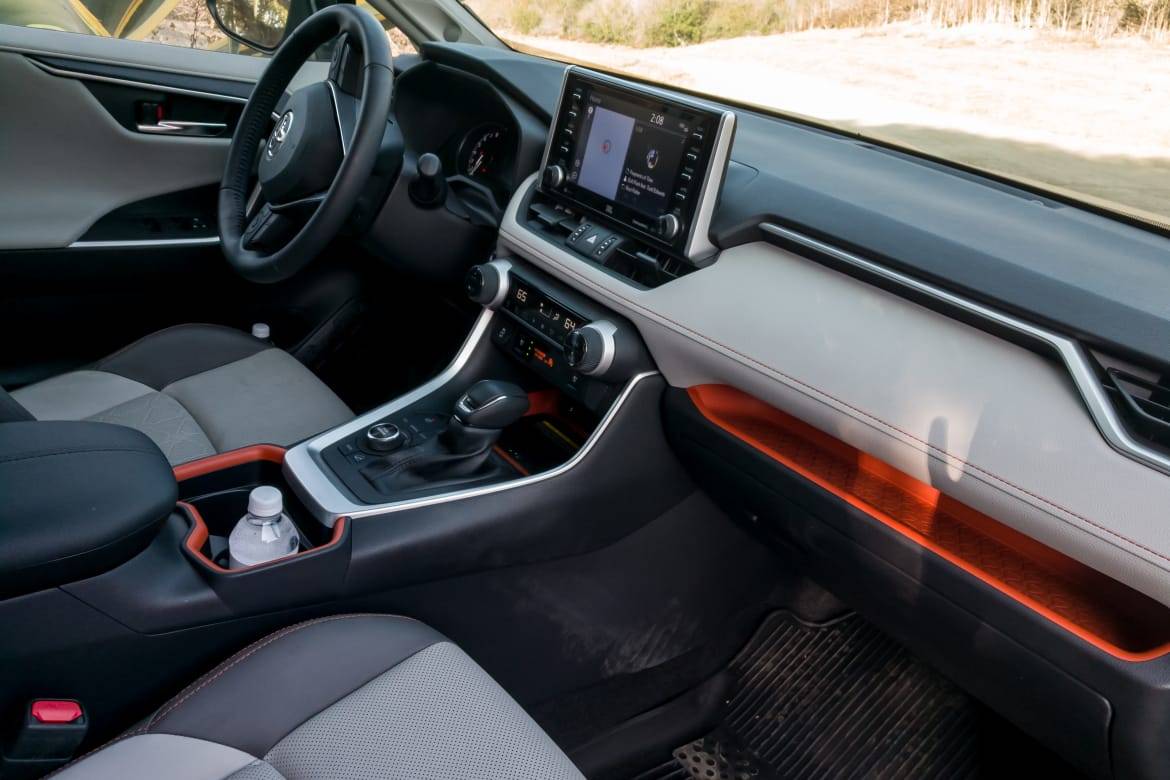 The Adventure’s cabin features upgraded materials and a pop of color to make it stand out from other trims. | Cars.com photos by Jennifer Geiger