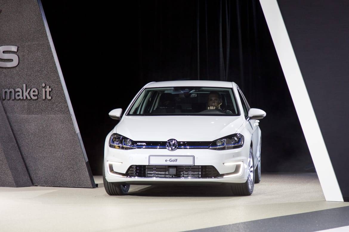 img1155191755 1479405294085 jpg