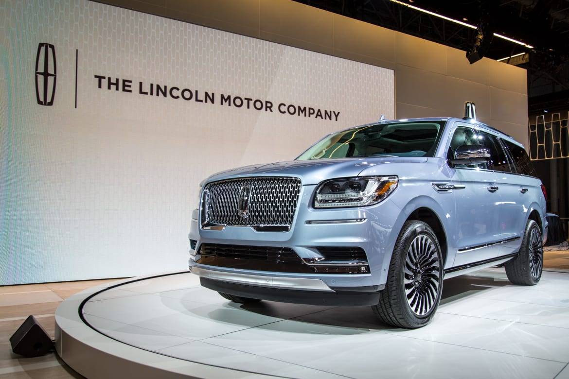 2018 Lincoln Navigator | Cars.com photo by Angela Conners