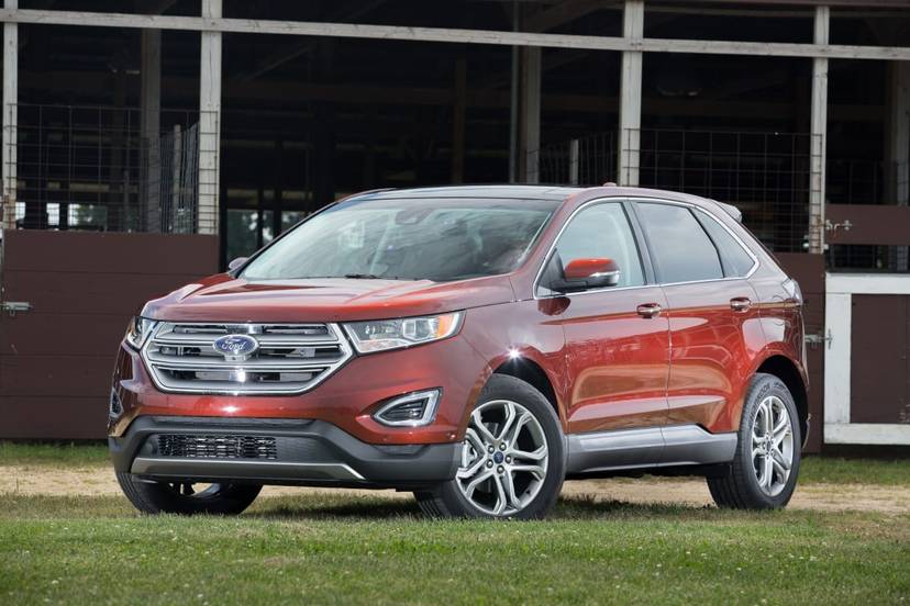 14_16Ford_Edge_SO_ES_14.jpg