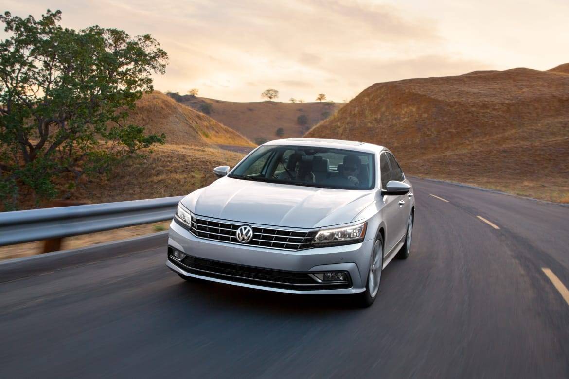 2016 Volkswagen Passat Review - Drive