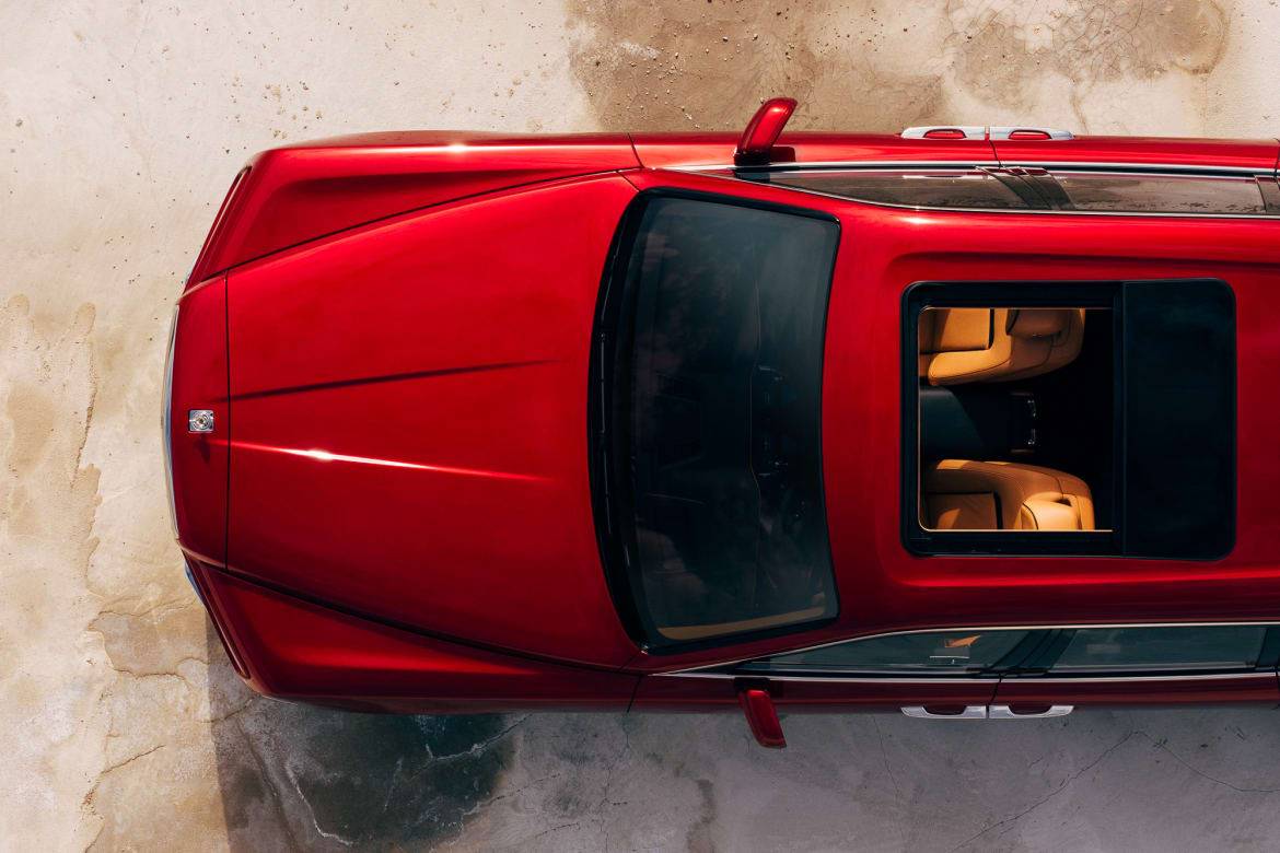 The Rolls-Royce Cullinan SUV Is Massive—and Will Not Be Ignored - WSJ