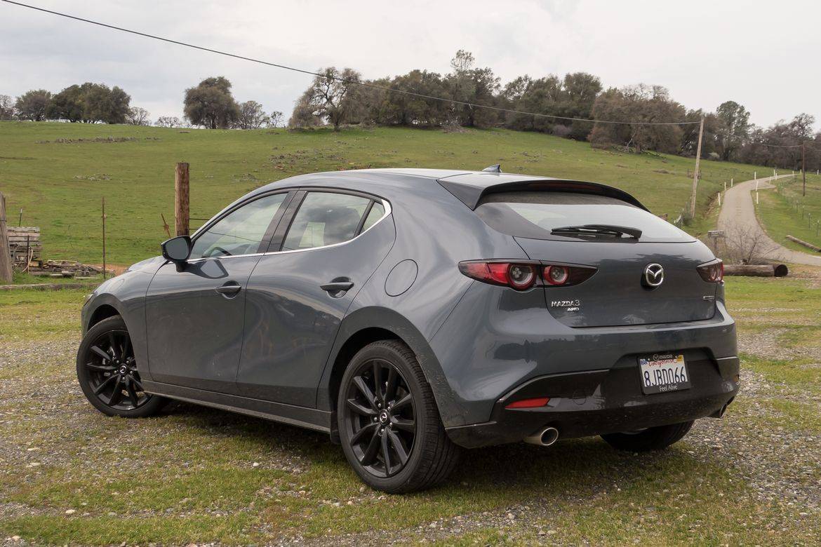 19 Mazda3 First Drive Improvements Fall Short Of Luxury Aspirations News Cars Com