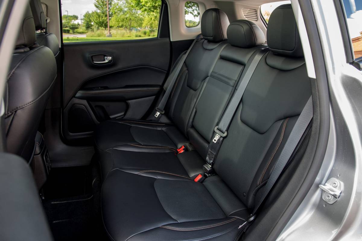 2017 Jeep Compass Review Photo Gallery