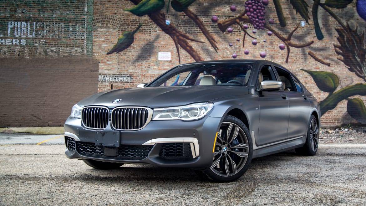 2017 BMW M760 Review Photo Gallery News