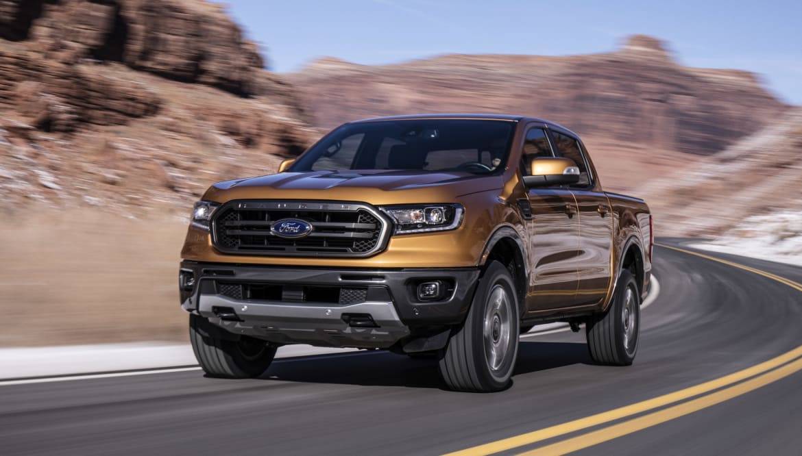 01-ford-ranger-2019-angle--dynamic--exterior--front--mountains--