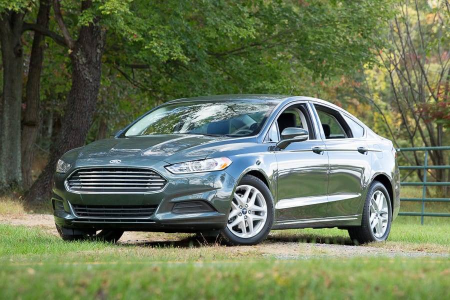 ford fusion green