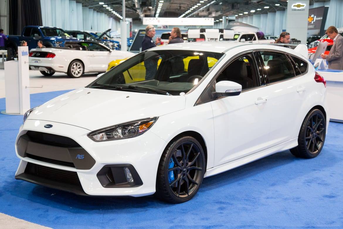 2016 Ford Focus RS Photo Gallery | Cars.com