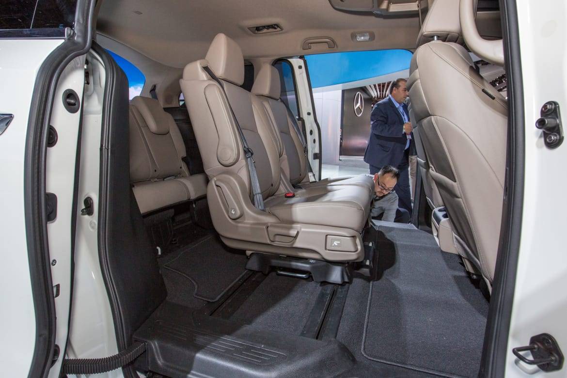 minivan with removable seats