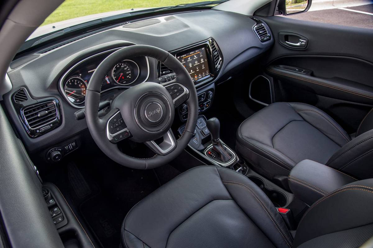 2017 Jeep Compass Review Photo Gallery