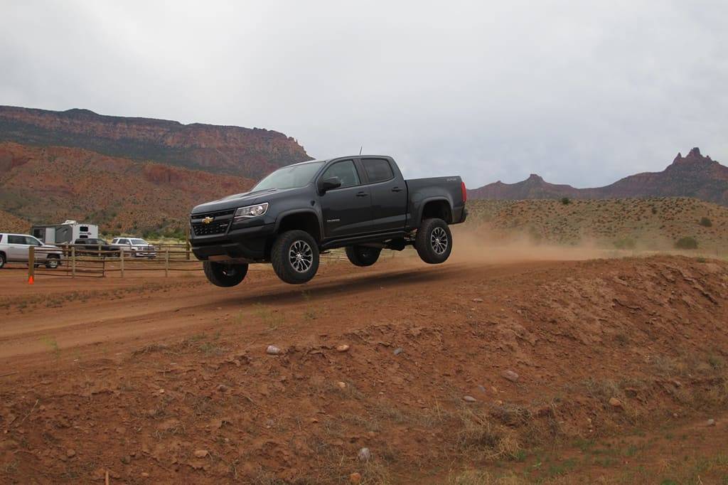 2017 Chevrolet Colorado ZR2 Main CC.jpg