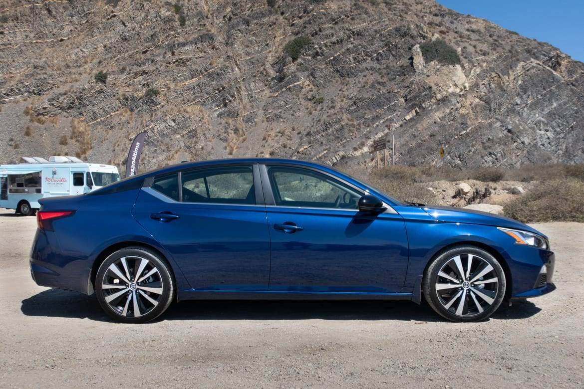 2019-2020 Nissan Altima: Everything You Need to Know | Cars.com