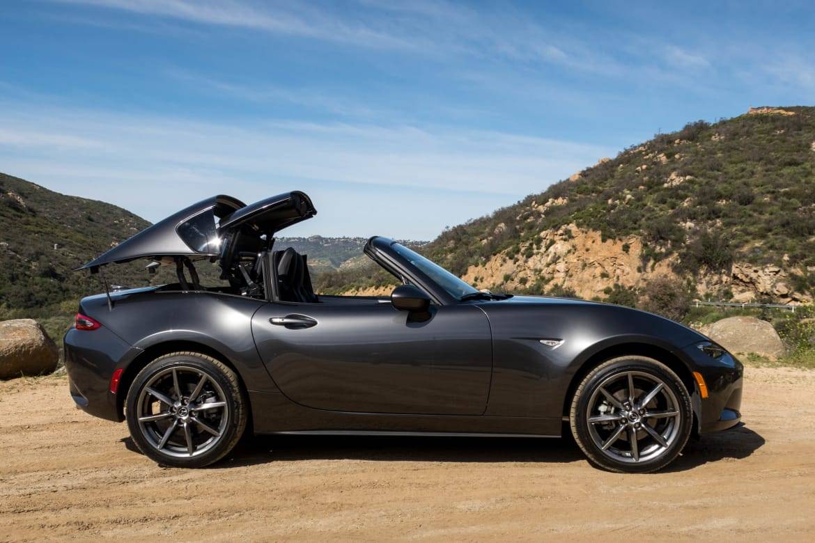 2017 Mazda MX-5 Miata RF Review: First Drive | Cars.com