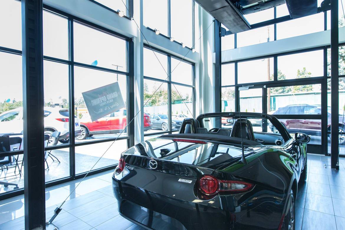 Mazda_Showroom.jpg