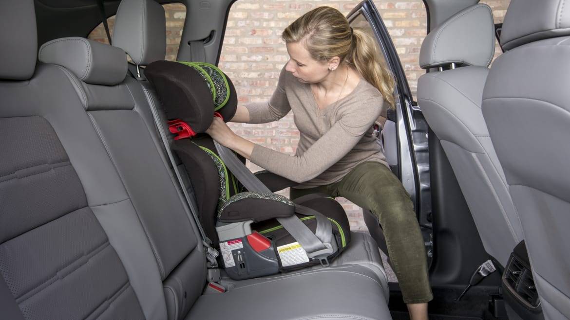 2018 Honda Cr V Car Seat Check News, Is It Ok To Put A Car Seat In The Middle