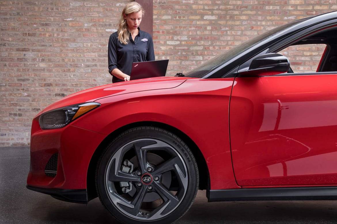 How Do Car Seats Fit in a 2019 Hyundai Veloster?