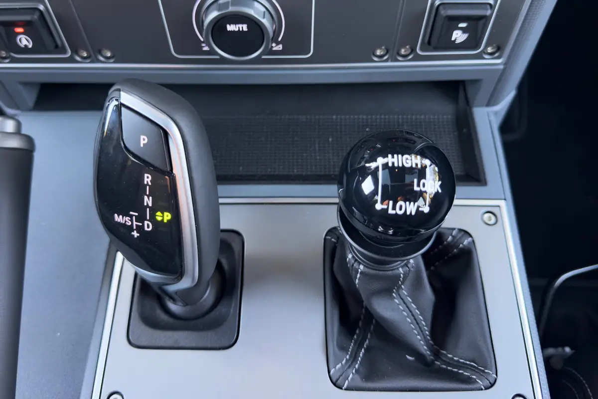 ineos grenadier black edition 2026 32 interior gearshift scaled jpg
