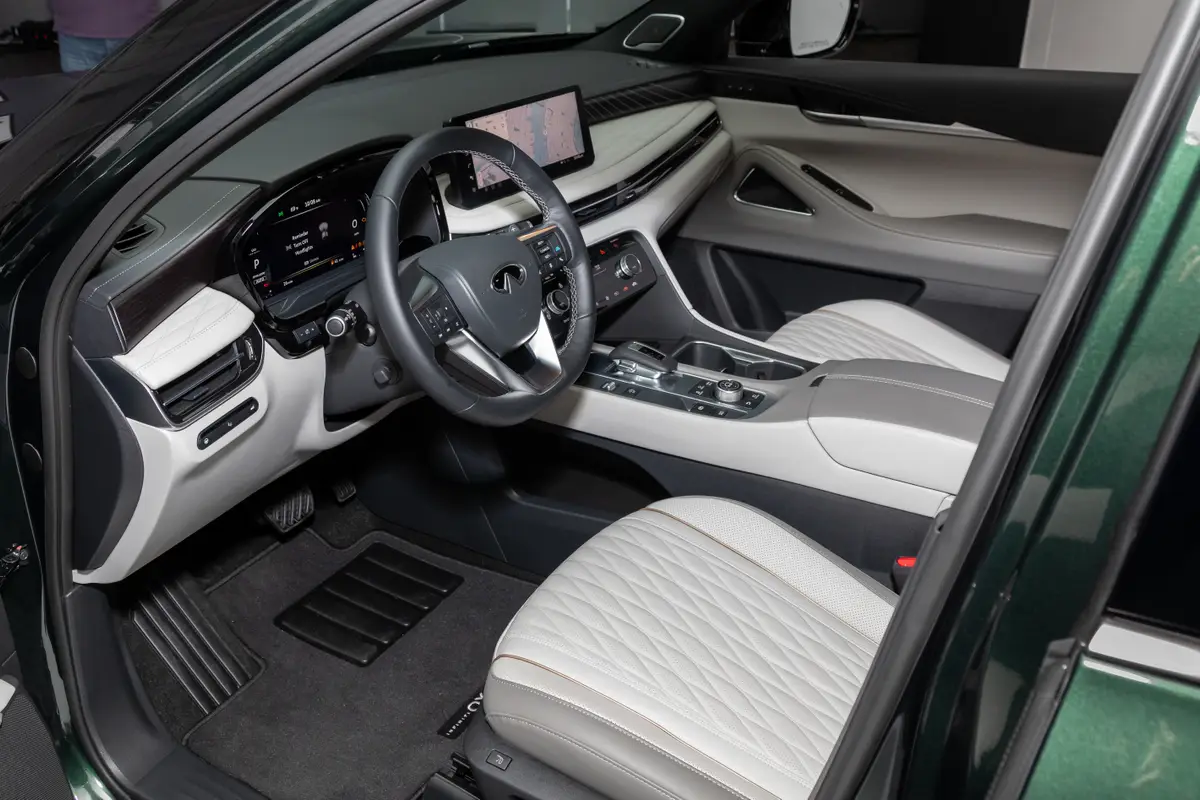 infiniti qx60 2026 17 interior front row jpg