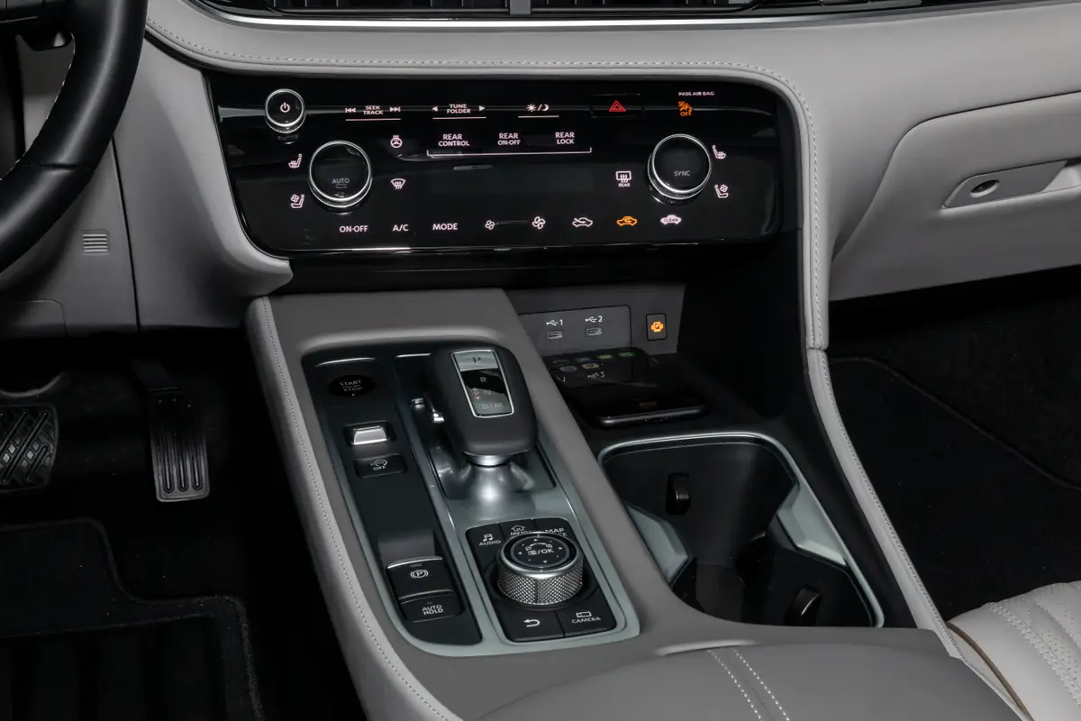 infiniti qx60 2026 26 interior gearshift jpg