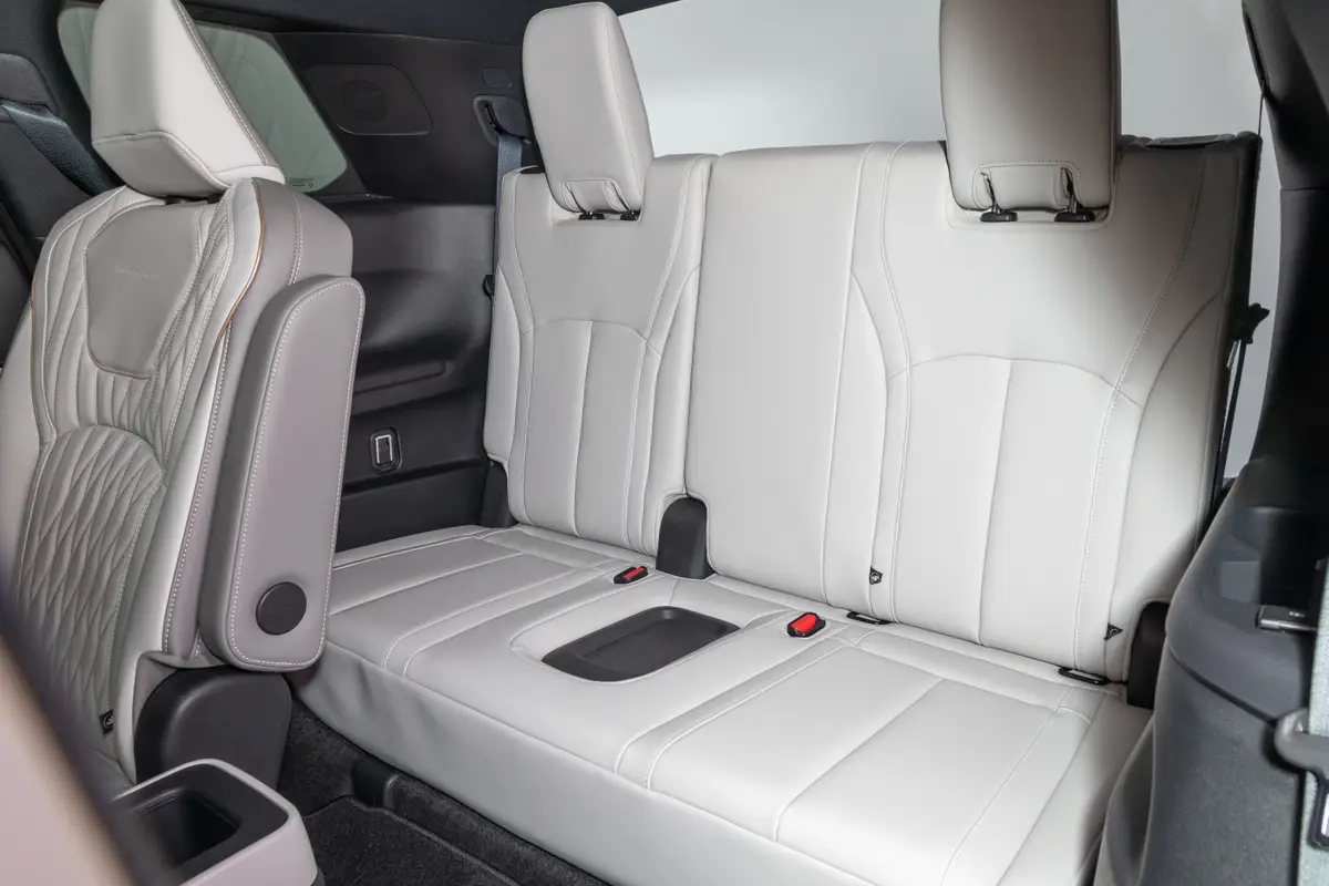infiniti qx60 2026 34 interior third row jpg