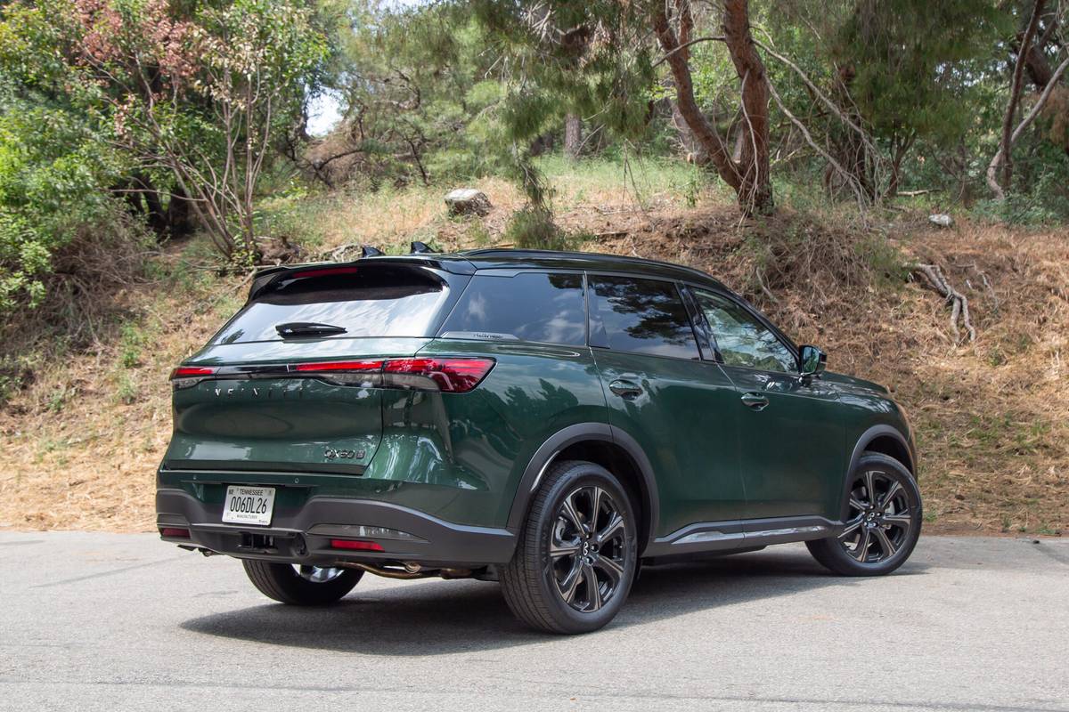 infiniti qx60 autograph awd 2026 09 exterior rear angle scaled jpg