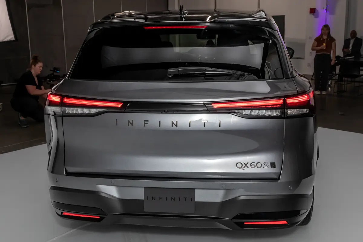 infiniti qx60 sport 2026 48 exterior rear jpg