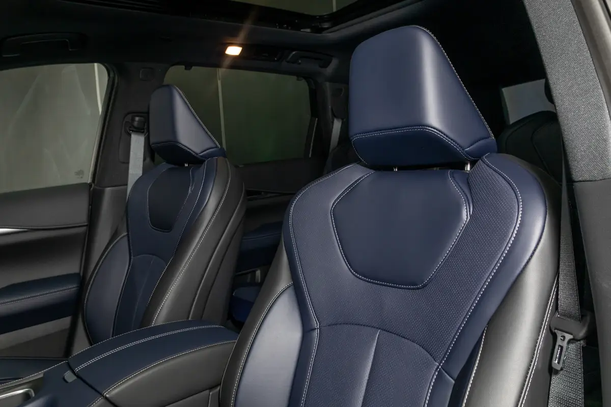 infiniti qx60 sport 2026 56 interior front row seat jpg