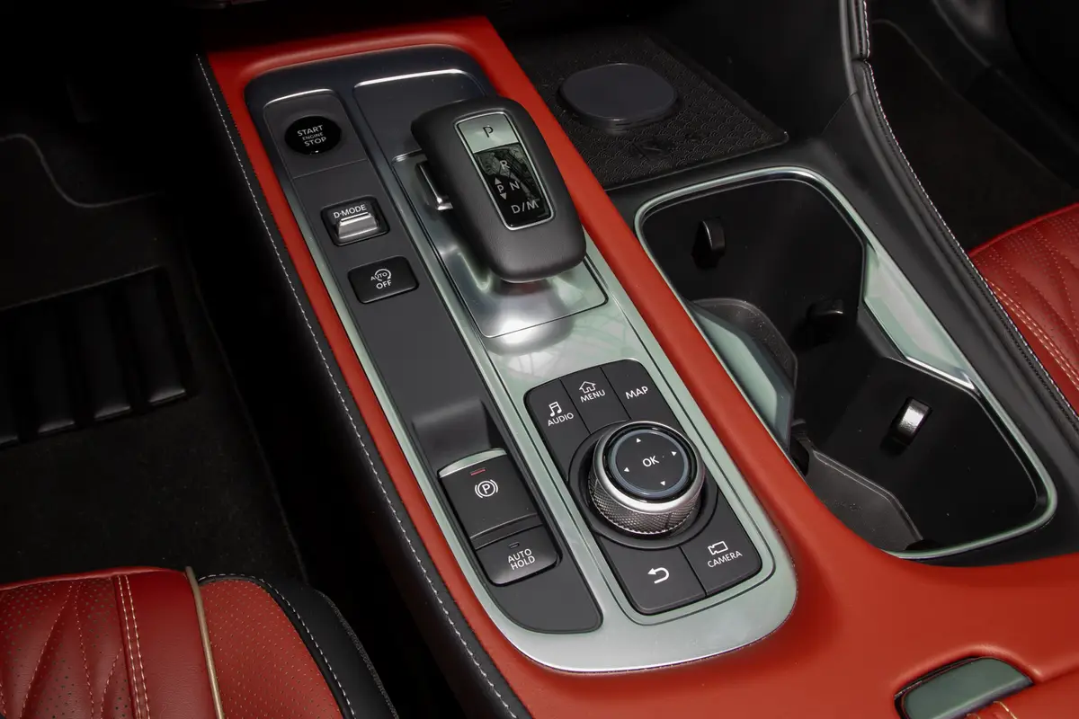 infiniti qx65 2026 19 interior center console jpg