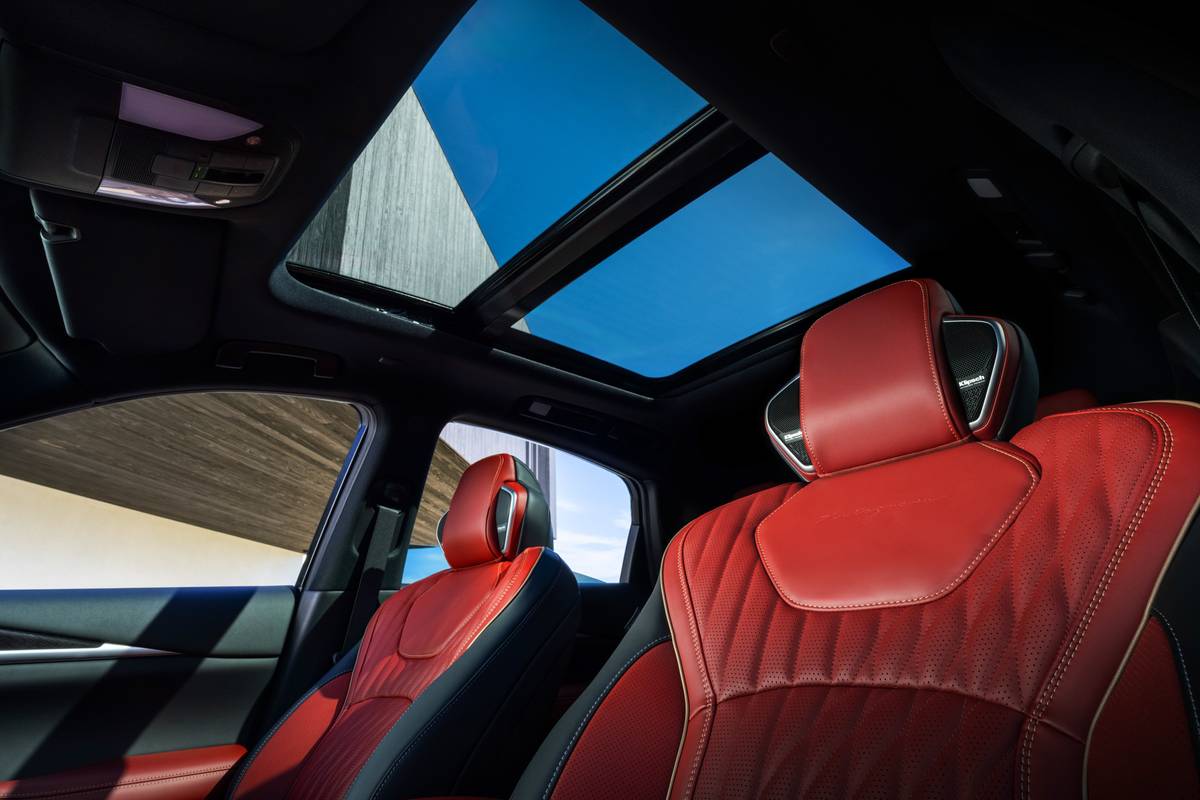 infiniti qx65 2027 interior oem 22 jpg