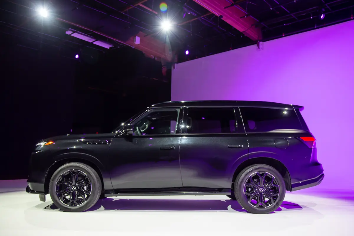 infiniti qx80 sport 2026 08 exterior profile scaled jpg