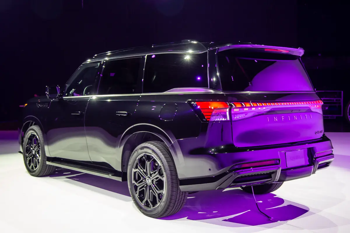 infiniti qx80 sport 2026 10 exterior rear angle jpg