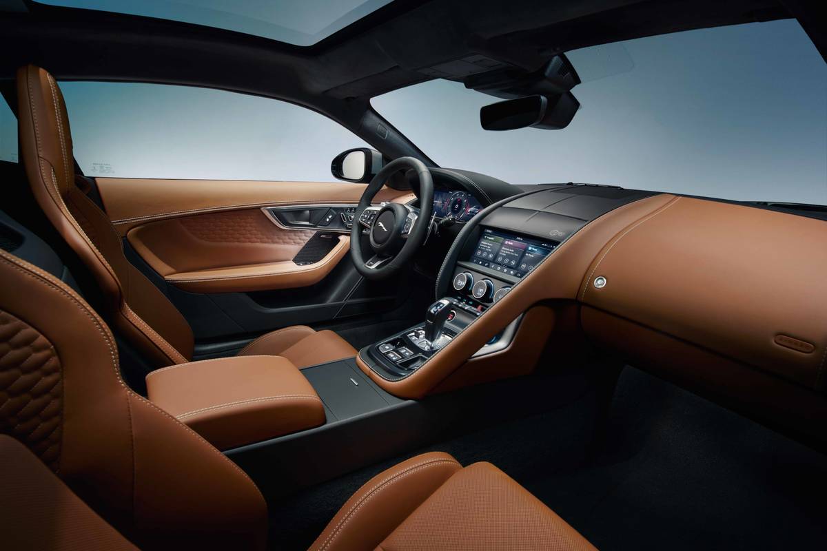 jaguar f type 2021 08 front row interior jpg